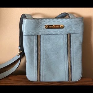 Michael aloes crossbody purse.